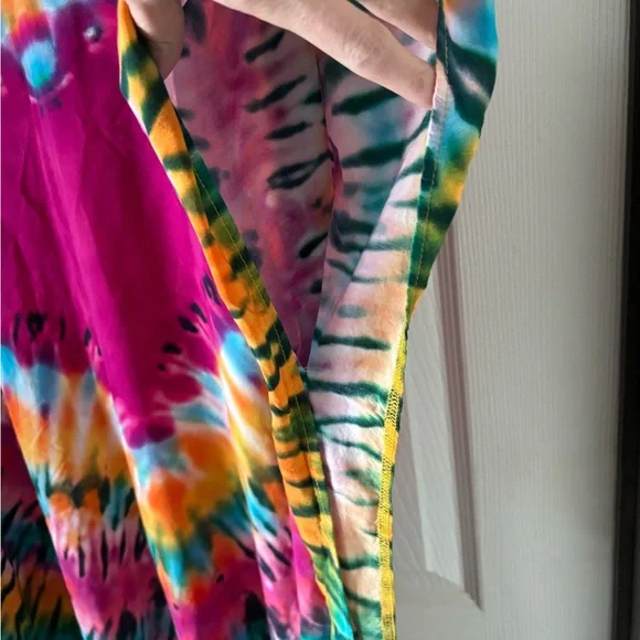 Colorful Tie-Dye Kaftan Dress - Picture 3 of 4